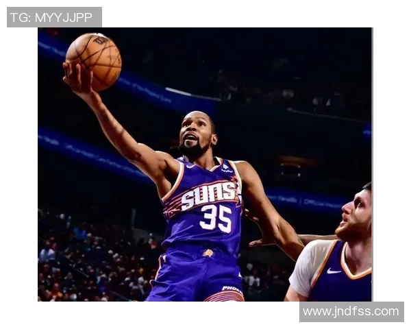 杜兰特被网友质疑不及乔科詹三巨头争议再起引发热议